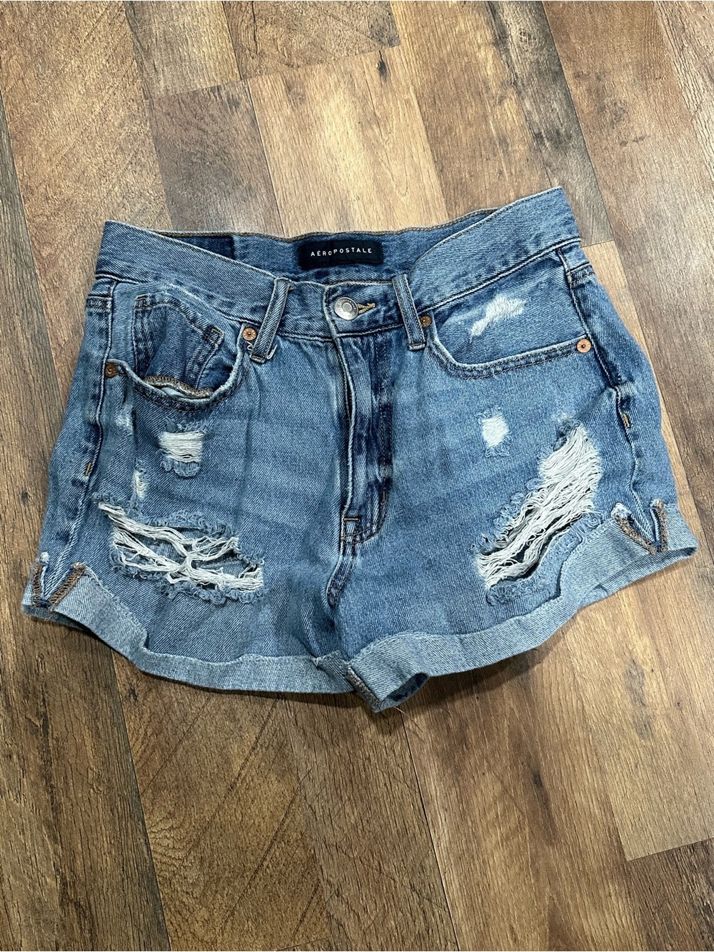 Aeropostale Women's high waist Light Blue Distressed Roll-Hem Denim mom Shorts